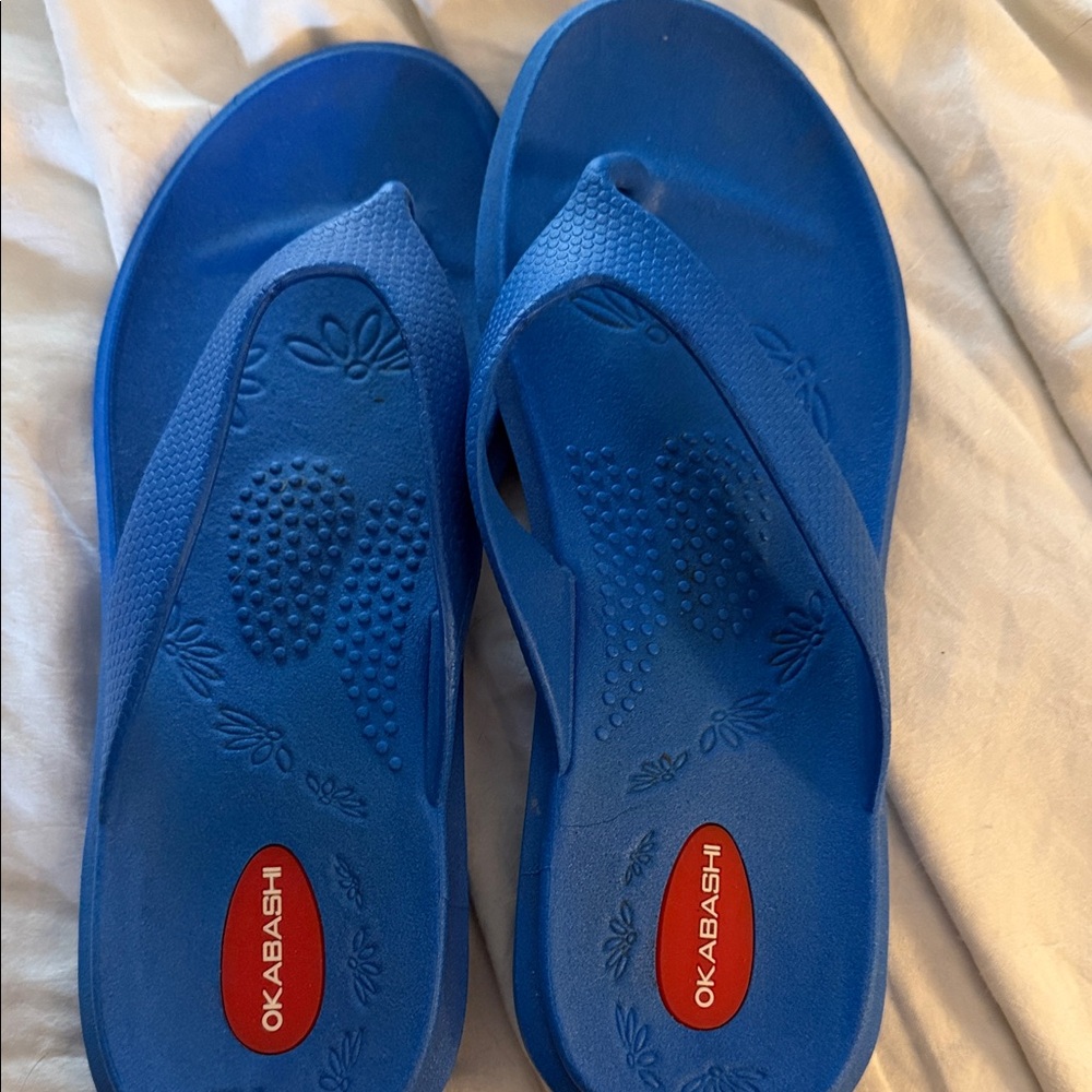 Okabashi Vibrant Blue Sandals